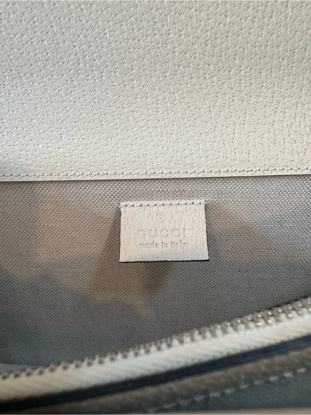 Gucci Dionysus Medium Leather Cream Shoulder Bag with Silver Detail - Picture 4 of 10